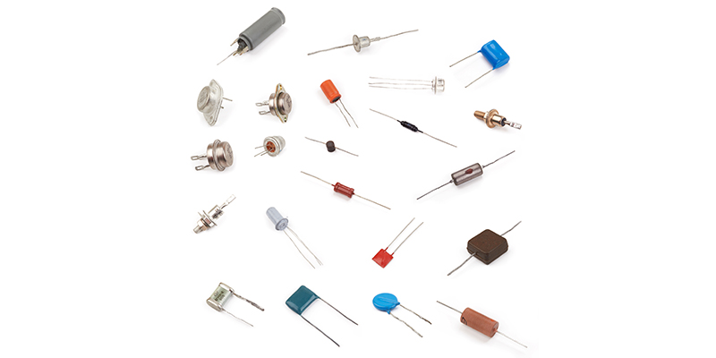 Choosing the Right Capacitor: Types, Applications, and Key Factors